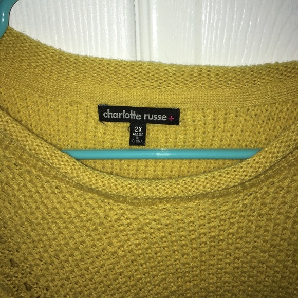 Yellow crochet sweater - Picture 3 of 5